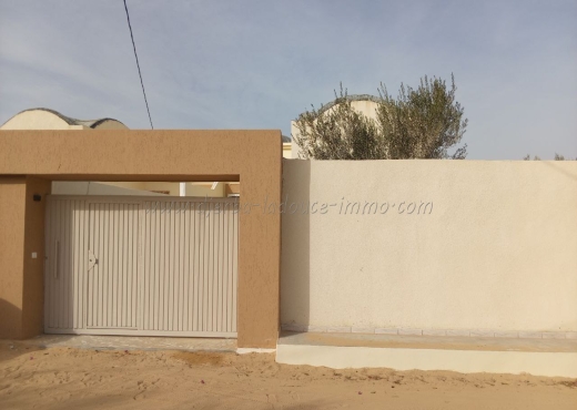 maison À Louer à MEDENINE - A Louer Maison S+3 a  Djerba - Immobiliere.tn - Photo 3