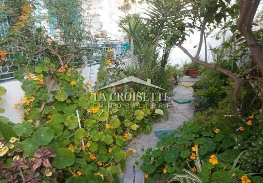 Villa S+6 à La Marsa ZVV0208