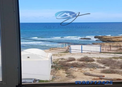 A&Y Immobilier met vente une belle villa à 3