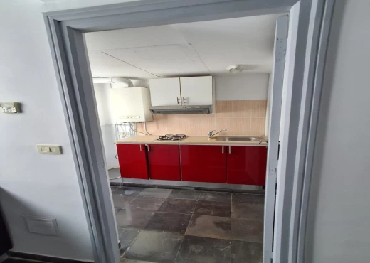 bureau À Louer à TUNIS - Bureau s+3 à louer à cité jardins - Immobiliere.tn