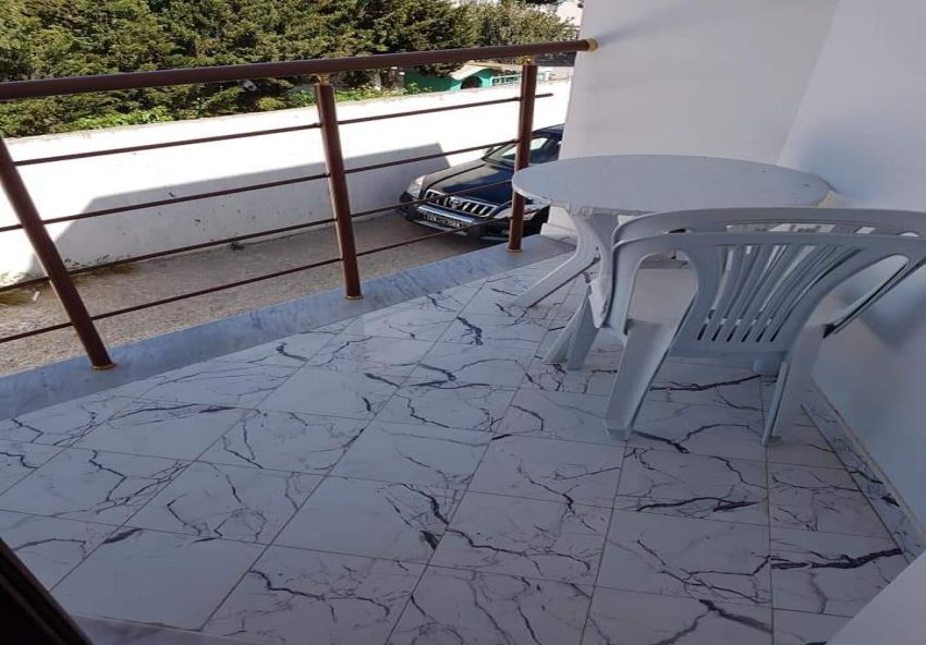 A louer studio HS à Bizerte