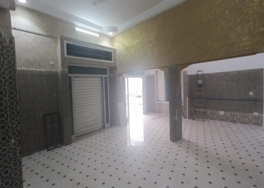 À vendre – Local commercial de 150