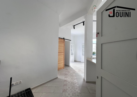 Bureau Local A La Marsa