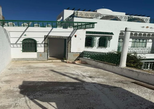 villa À Vendre à NABEUL - A vendre villa Hammamet ville - Immobiliere.tn