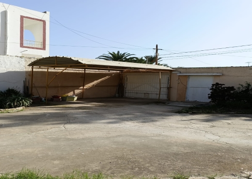 à vendre une villa à la soukra