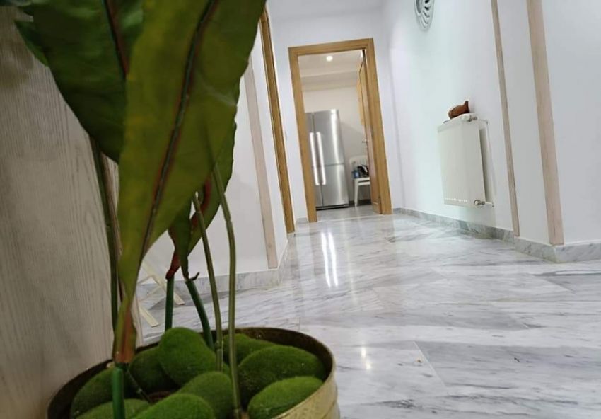A vendre S+3 Elbousten Sfax