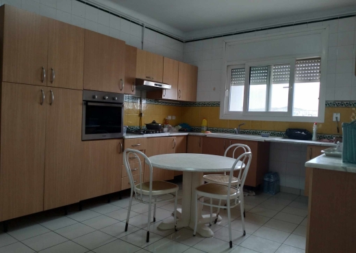 A VENDRE APPARTEMENT S+3 MENZAH 8