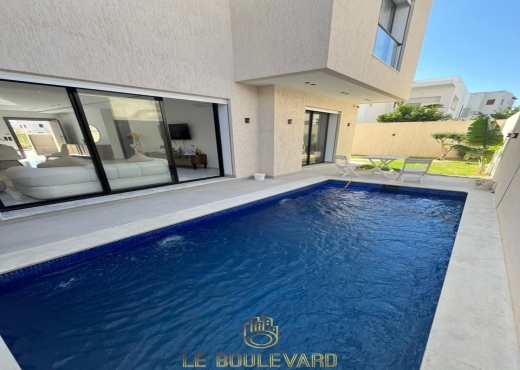 Villa S+4 avec piscine à Mrezga