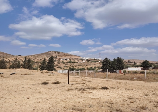 A vendre terrain a Jabes