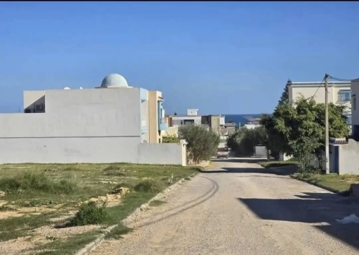 A VENDRE: 2Terrains à Chott Mariem