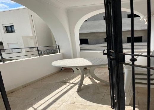 A louer a l'année a hammamet zone miramar un appar