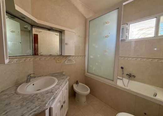 rez de chaussée À Louer à SOUSSE - À LOUER – RDC de Villa a Kantaoui - Immobiliere.tn