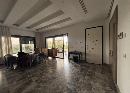 A Vendre Penthouse au Lac