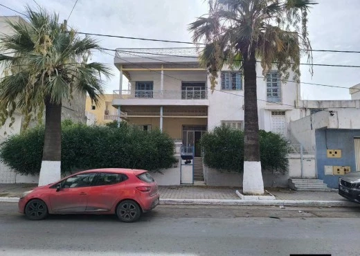 villa À Vendre à MONASTIR - Villa au cœur de la ville de Moknine - Immobiliere.tn - Photo 2
