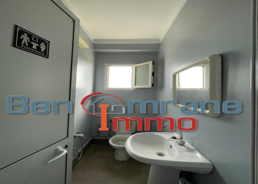 A louer Bureau S+3 à Ennkhilet