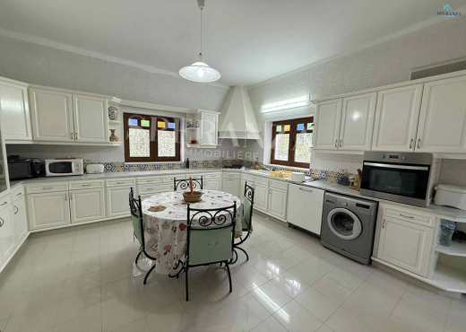 Location Villa Azaliya S+4