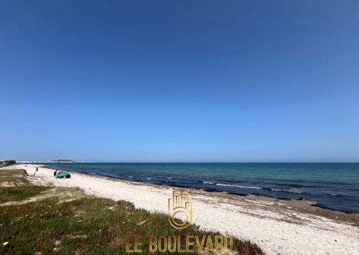 A vendre villa pied dans l'eau