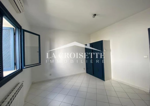 Appartement À Louer à TUNIS - s3 avec jardin à Gammarth MAL2251 - Immobiliere.tn - Photo 4