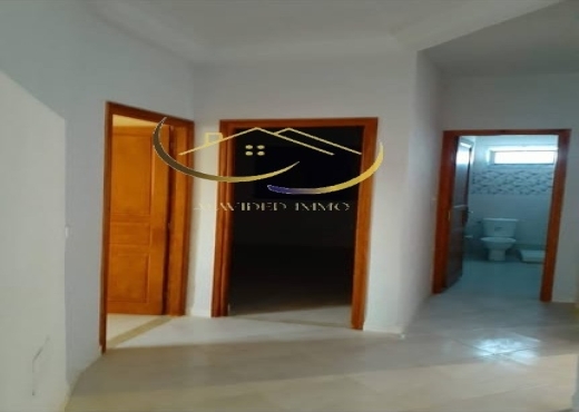 A louer un appartement s+2 à Bhar Lazreg