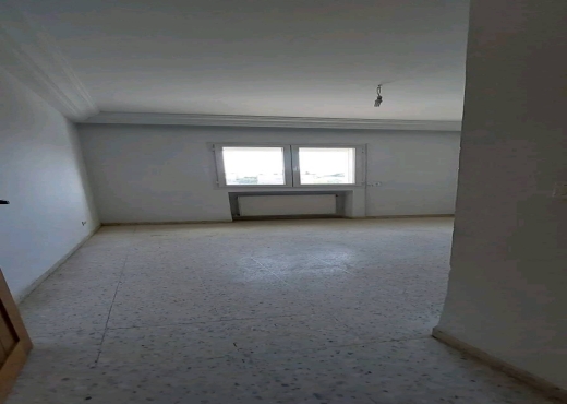 A Vendre Appartement S+2