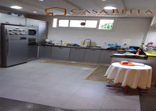 Une villa à Khzéma