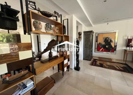 S3 avec piscine à La MarsaZTRL0072