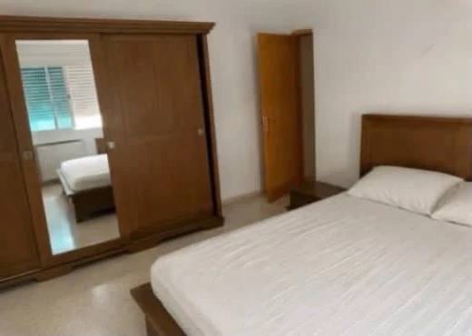 Appartement À Louer à ARIANA - 📍RIADH ANDALOUSE : APPARTEMENT S+2 RICHEMENT MEUB - Immobiliere.tn - Photo 2