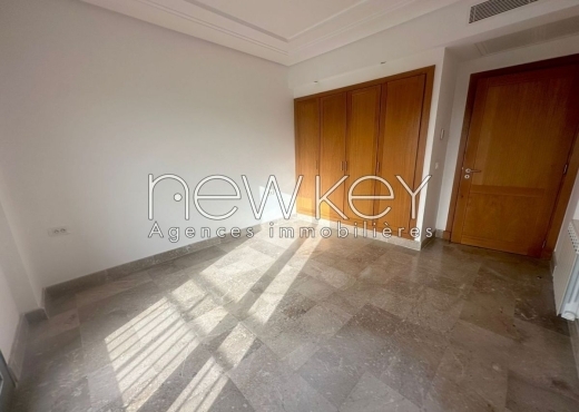 APPARTEMENT S+3 JARDINS CARTHAGE