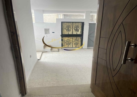 A louer un étage s+2 à dar fadhal