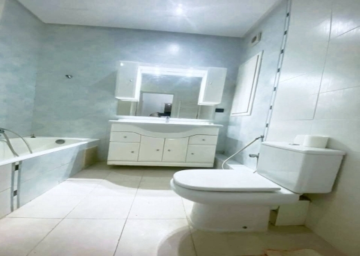 A VENDRE APPARTEMENT S+3 à SFAX