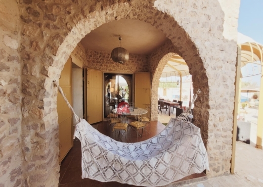 GRANDE PROPRIÉTÉ À VENDRE À DJERBA