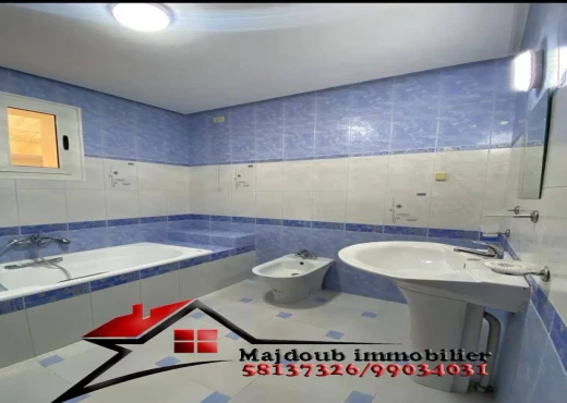 Étage de villa À Vendre à SOUSSE - PRIX EN BAISSE A NE PAS RATER - Immobiliere.tn - Photo 3