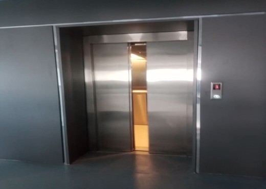 LAC . CENTRE D AFFAIRES