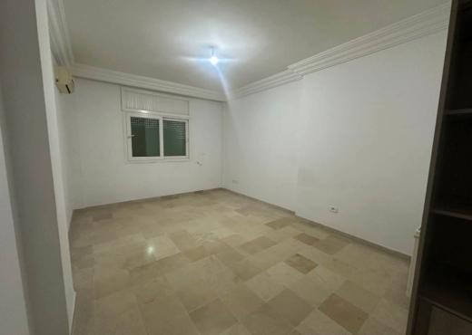 📍 MENZAH 7 BIS : APPARTEMENT S+3 À VENDRE