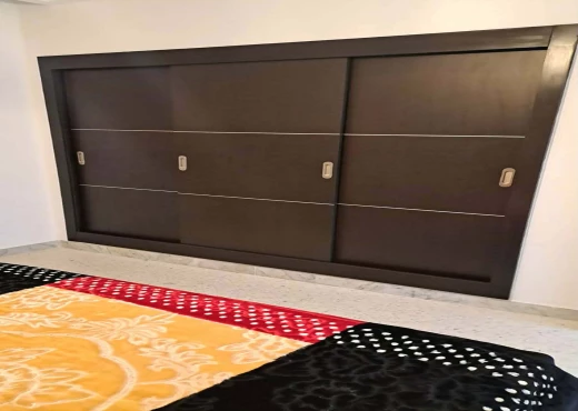 Appartement À Louer à TUNIS - Excellent S4 meublé Neuf Cité Palmeraies à l'année - Immobiliere.tn - Photo 9