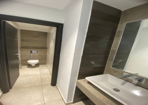 A VENDRE APPARTEMENT S+3