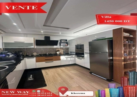 Villa à Khezema ouest  dans un quartier résidentil