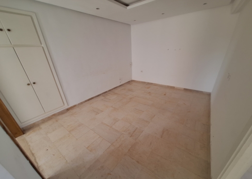 Triplex d'Exception à Ariana Cité