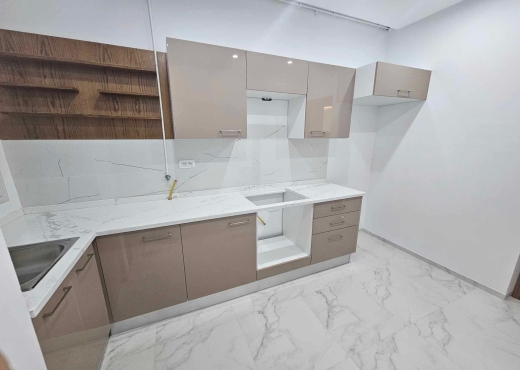: APPARTEMENT S2 AU 2em etage