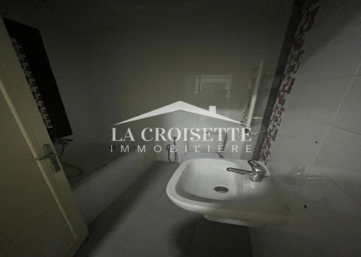 s2 à La Nouvelle Soukra ZAL1963