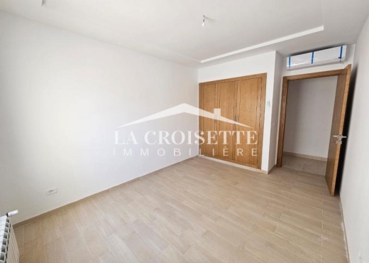 Appartement S+2 à La Soukra ZAL158