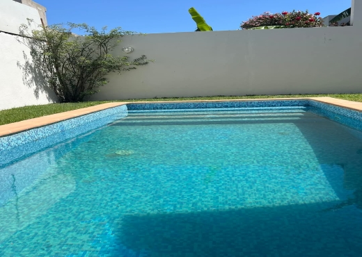 A Vendre Villa S+4 La a Soukra