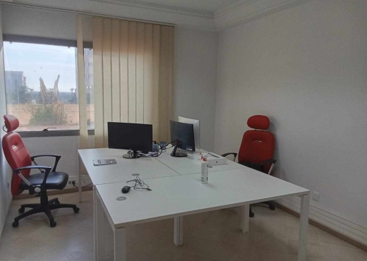 Super bureau 160m² à Med V