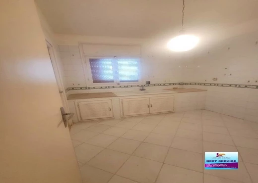 Appartement À Vendre à BIZERTE - À Vendre Appartement S+3 avec Vue Mer Panoramique - Immobiliere.tn - Photo 4