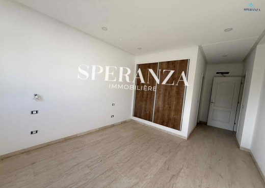 Location Etage de villa Toms S+3