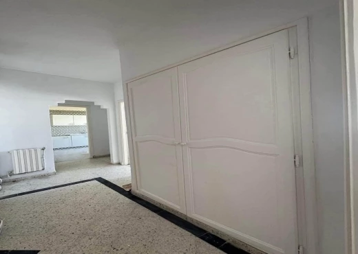 Appartement À Louer à TUNIS - 📍 LES BERGES DU LAC 2 – APPARTEMENT S+4 À LOUER - Immobiliere.tn - Photo 8