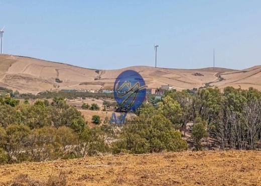 Terrain 4000 m² à Garia – Metline