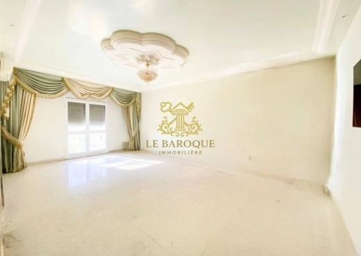 À Louer : Spacieux appart S+4 à Carthage Yasmina