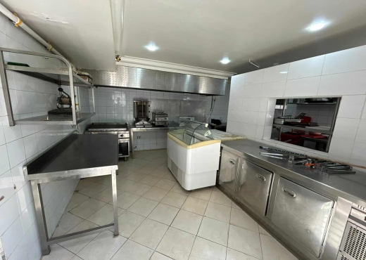 LOCATION  CAFE RESTO GERANCE LIBRE