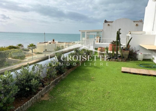 S3 vue sur mer à Gammarth MDL0096